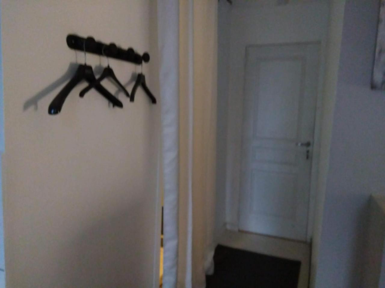 Chambres Les Soyeuses Lione Esterno foto
